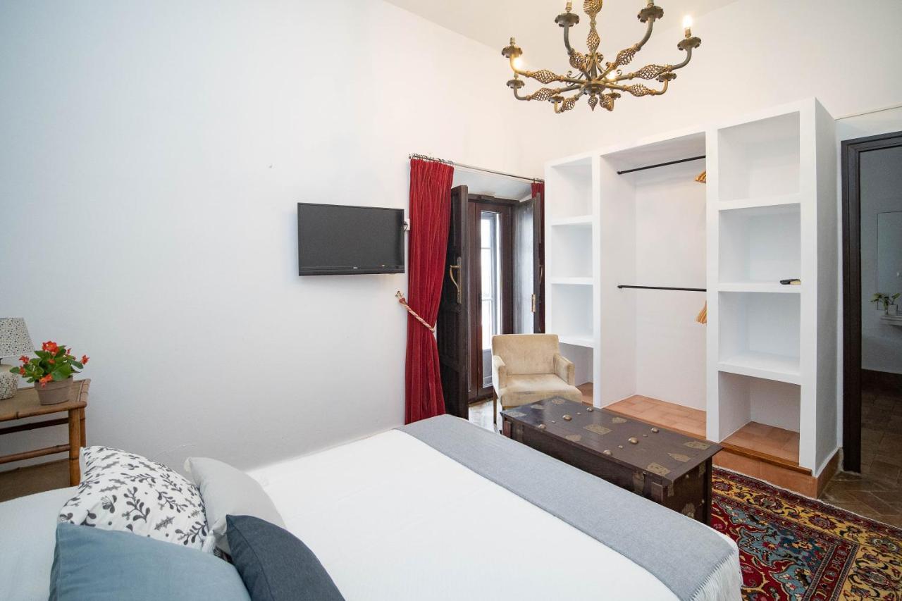 Bed and Breakfast La Casa 1832 Boutique Санлукар-де-Баррамеда Экстерьер фото