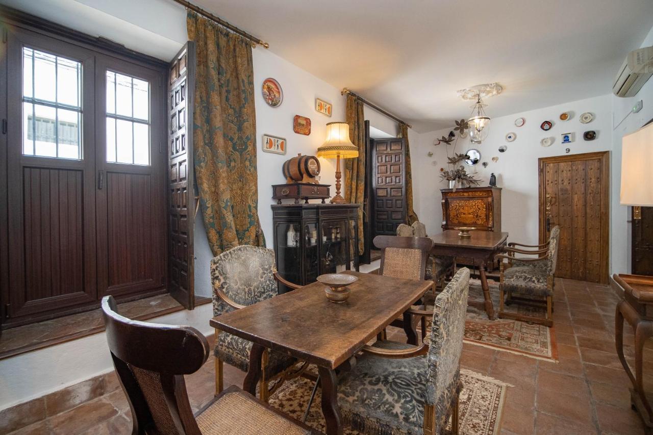 Bed and Breakfast La Casa 1832 Boutique Санлукар-де-Баррамеда Экстерьер фото