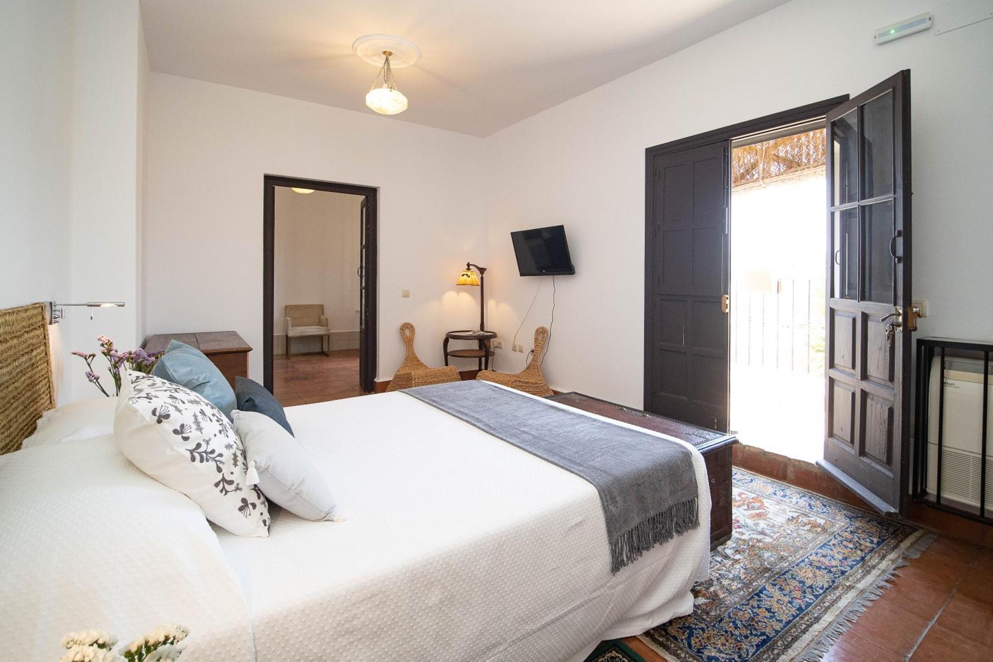 Bed and Breakfast La Casa 1832 Boutique Санлукар-де-Баррамеда Экстерьер фото