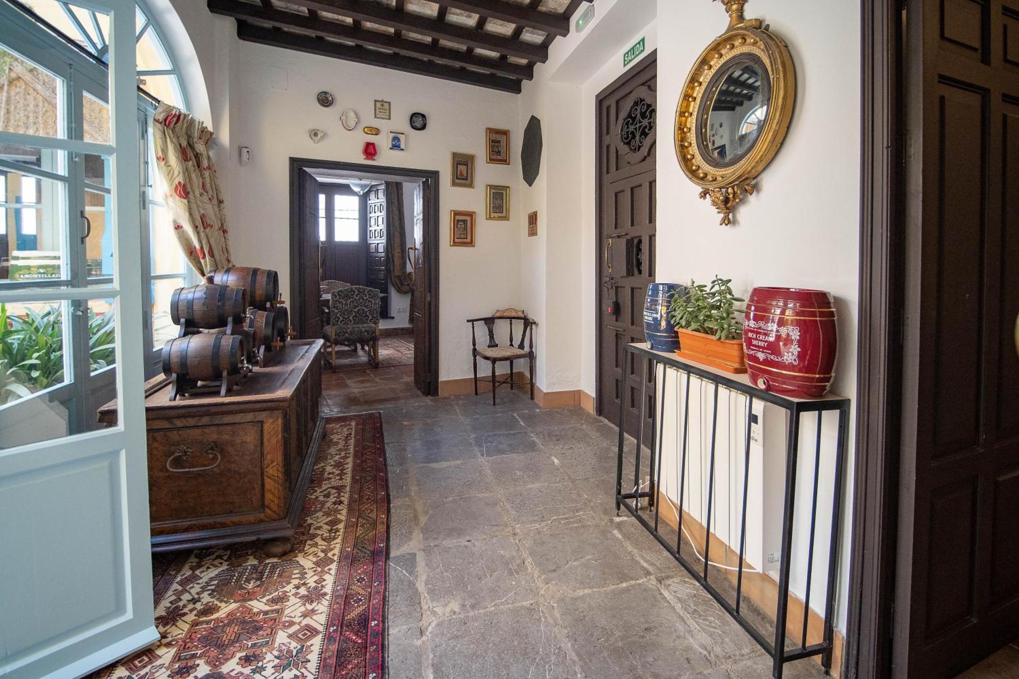 Bed and Breakfast La Casa 1832 Boutique Санлукар-де-Баррамеда Экстерьер фото