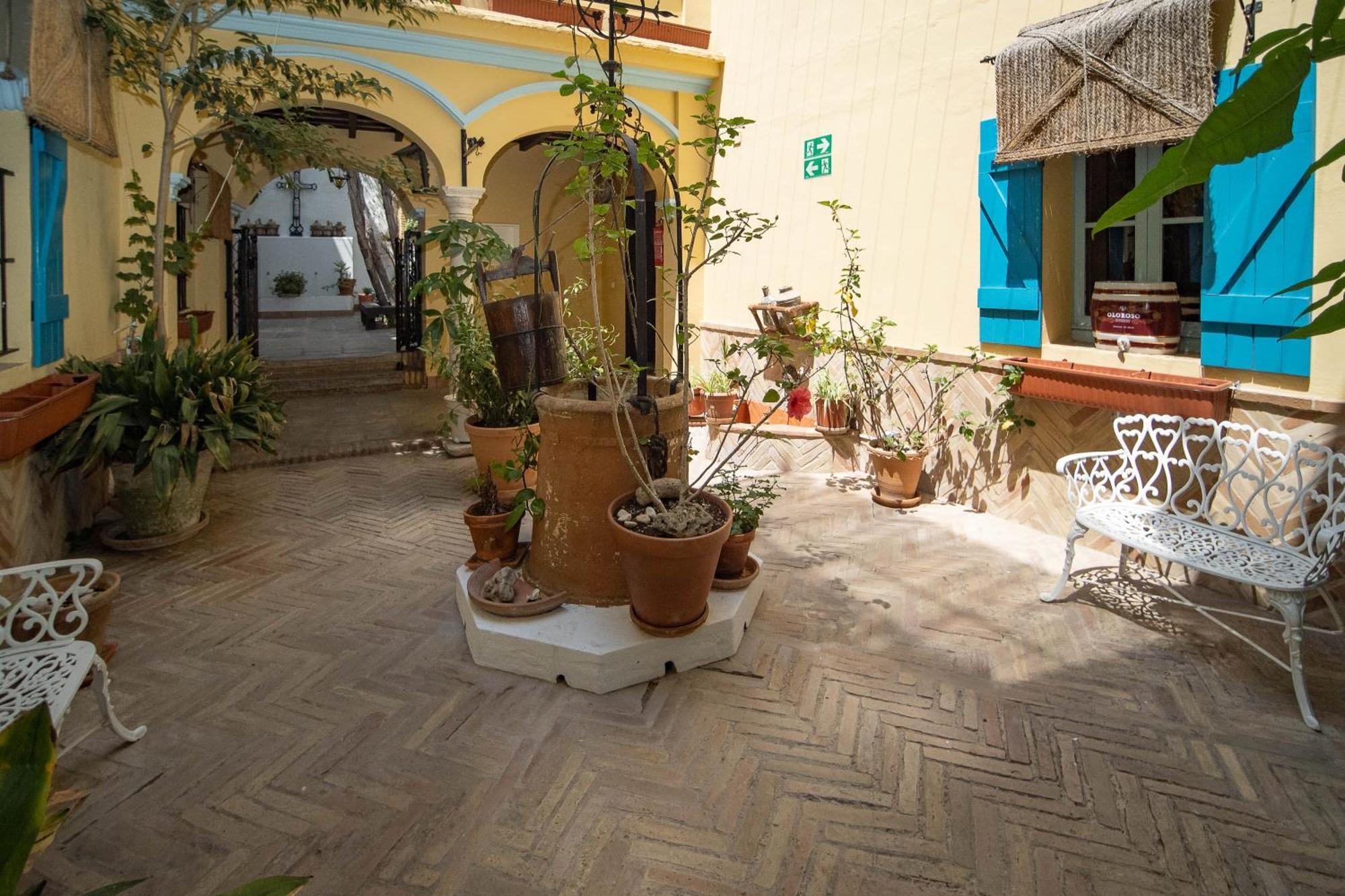Bed and Breakfast La Casa 1832 Boutique Санлукар-де-Баррамеда Экстерьер фото